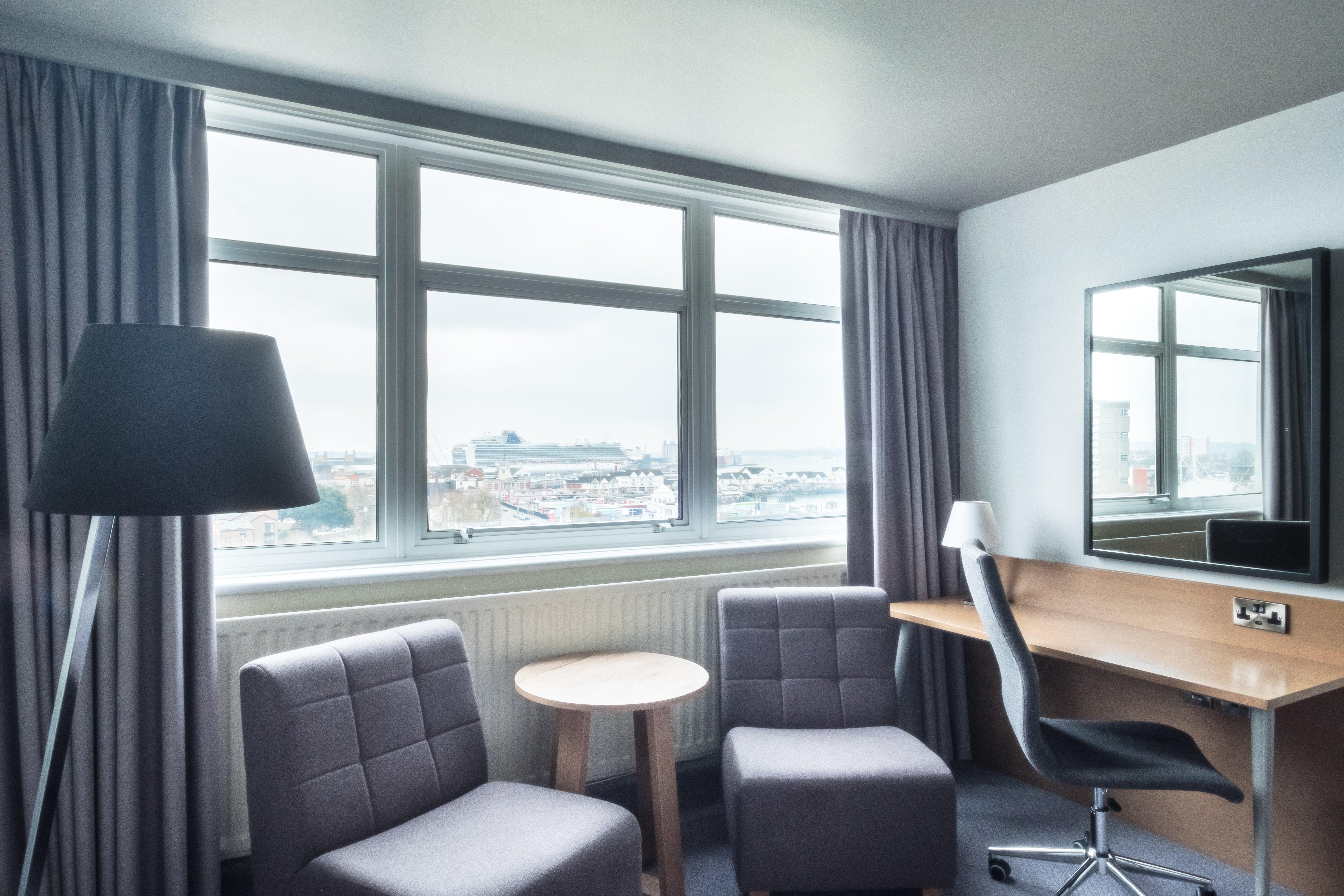Voco Southampton By Ihg Hotel Exterior photo